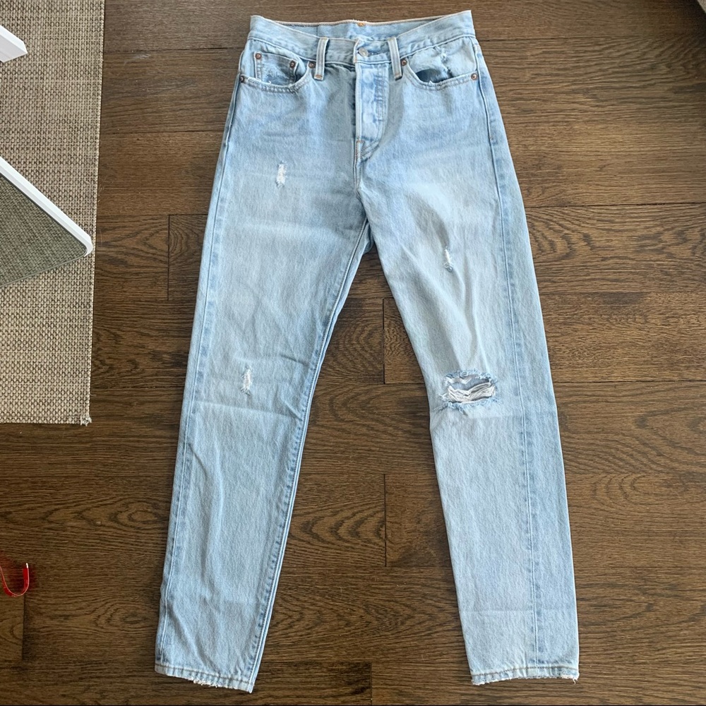 Levi’s Wedgie Fit jeans